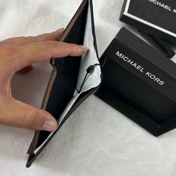 🖤MICHAEL KORS Slim billfold wallet in box - Picture 6 of 13